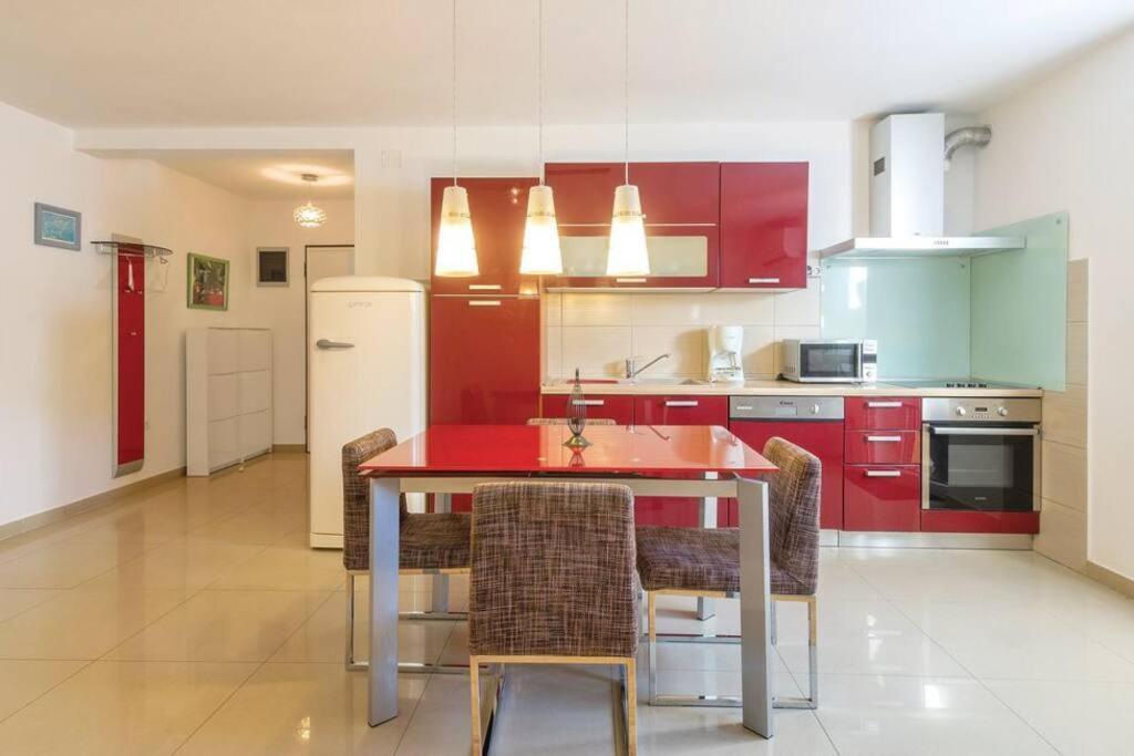 Vita Pula Extérieur photo